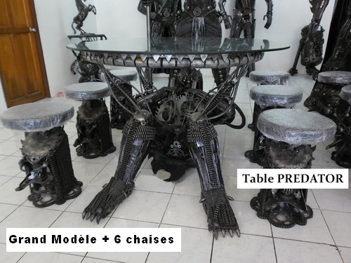 Table métal Prédator Grand modèle